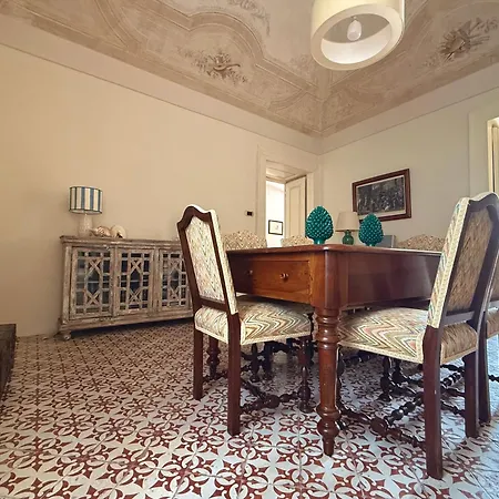 Casa Camille In Sorrento 度假居